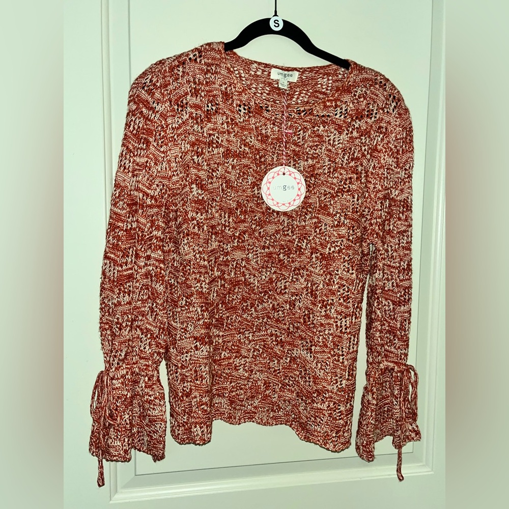 Umgee and White Knit Sweater Blouse Red Orange